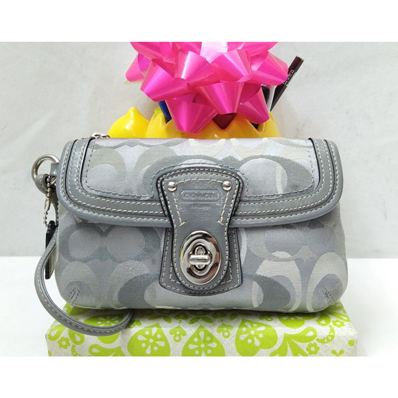 Coach Legacy Signature Gray Canvas Leather Trim Flap Wristlet Coin Wallet - Picture 1 of 12